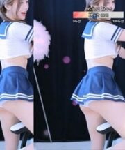 KBJ-23101742